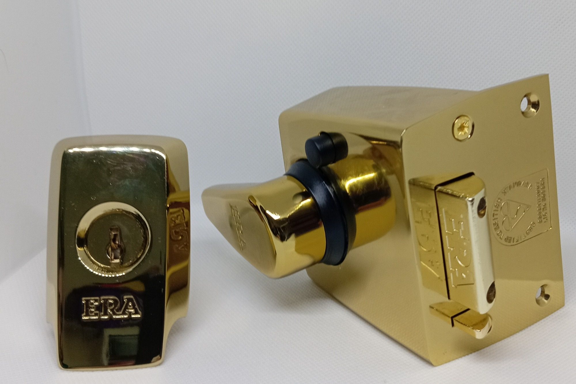 High security nightlatch british standard